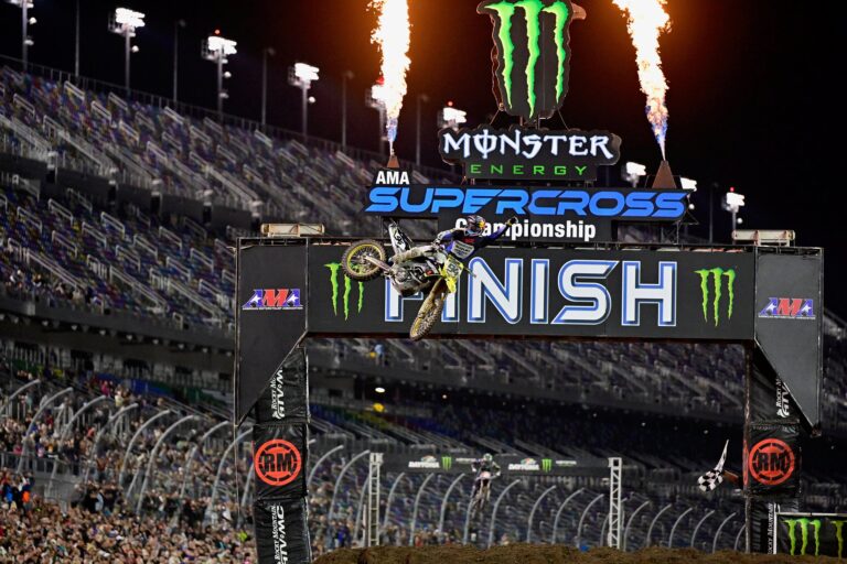 2025 Supercross Round 8 Daytona Highlights: Roczen Triumphs, Webb Maintains Momentum